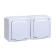 Розетка двойная наружная с заземлением с крышкой IP54